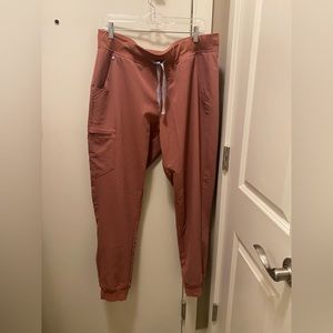 Zamora FIGS joggers. Color Mauve. Size XL tall